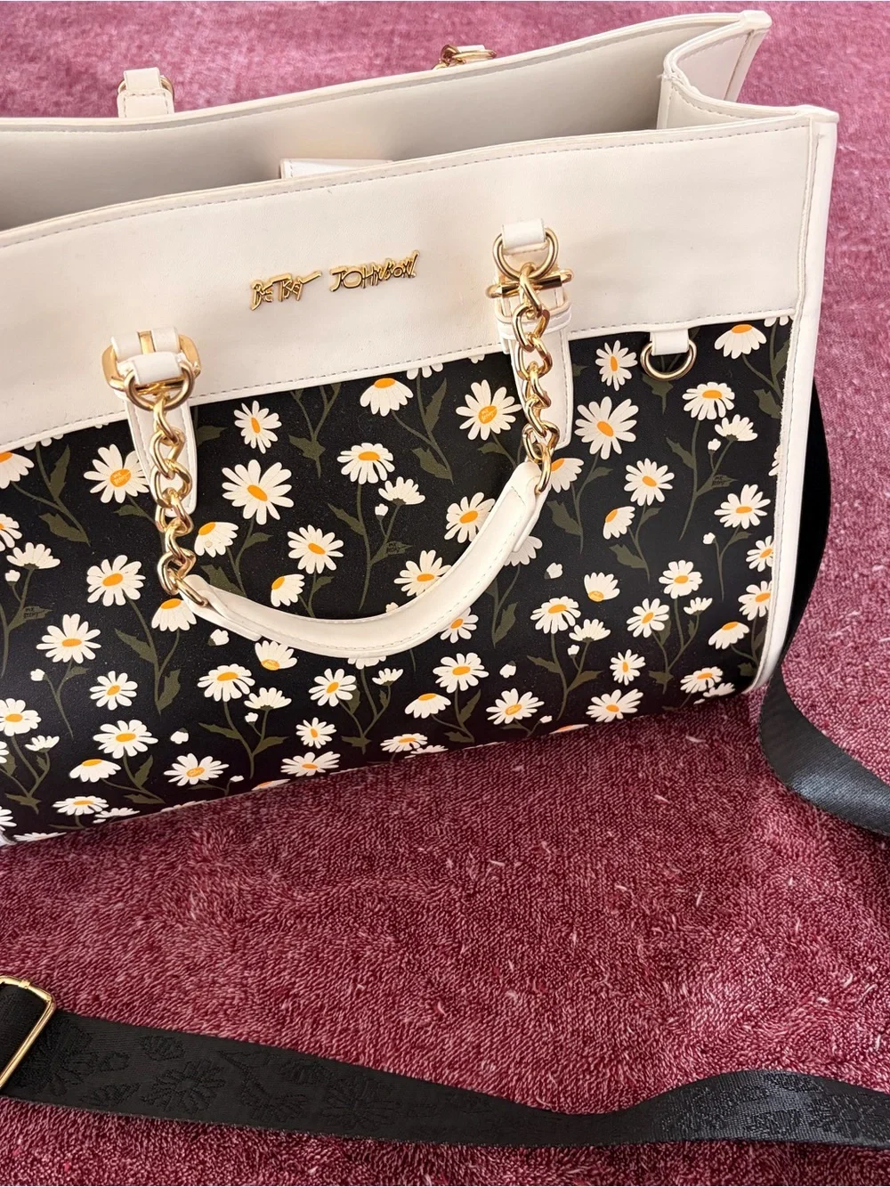 Betsey Johnson Black Tote with Cream Trim & White Daisy Print - Picture 11 of 11